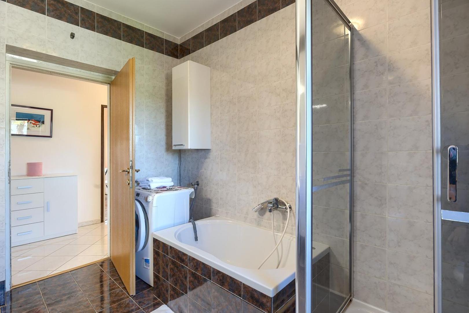 Apartment Viktor Пула Экстерьер фото